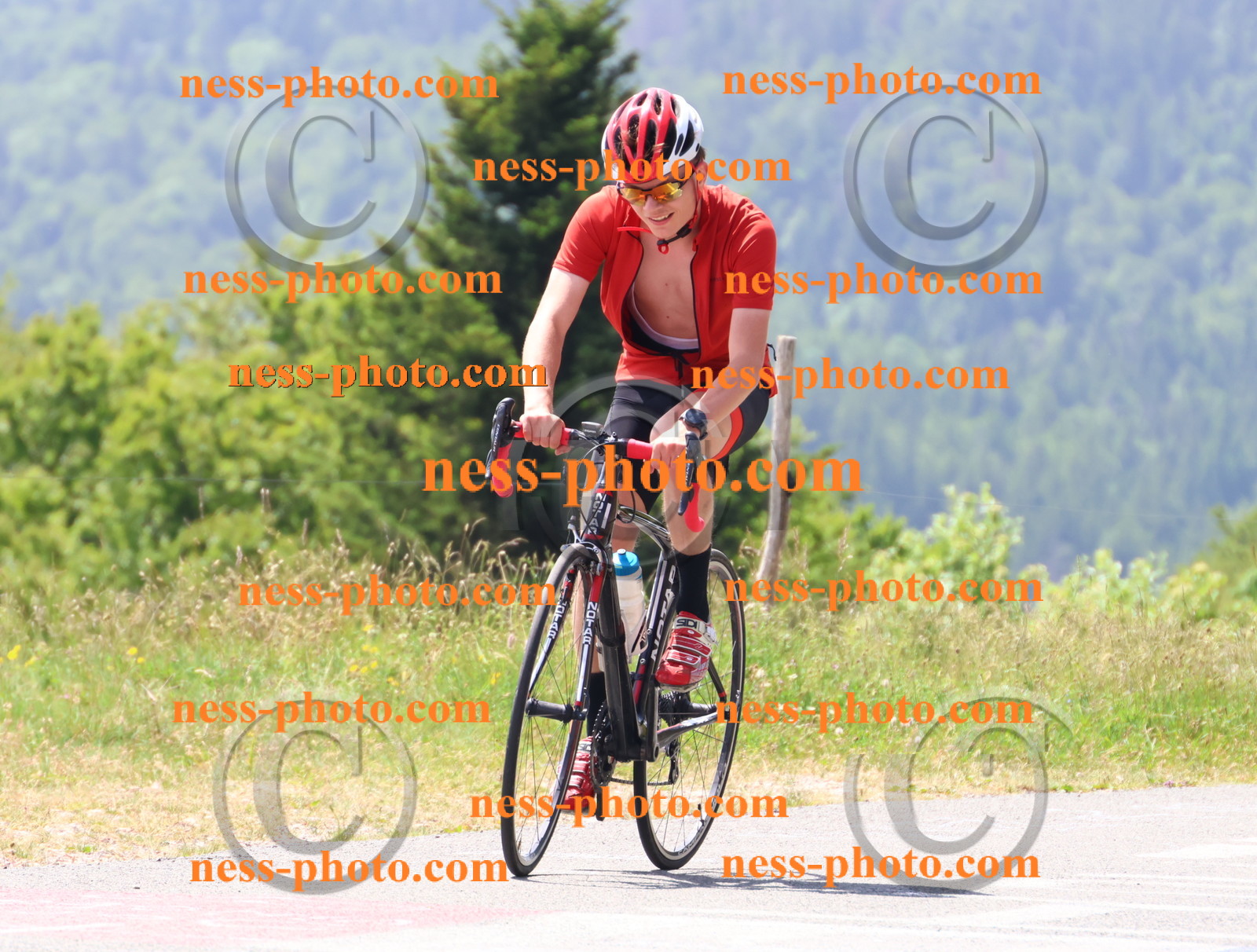 Col du grand Colombier (2280).JPG