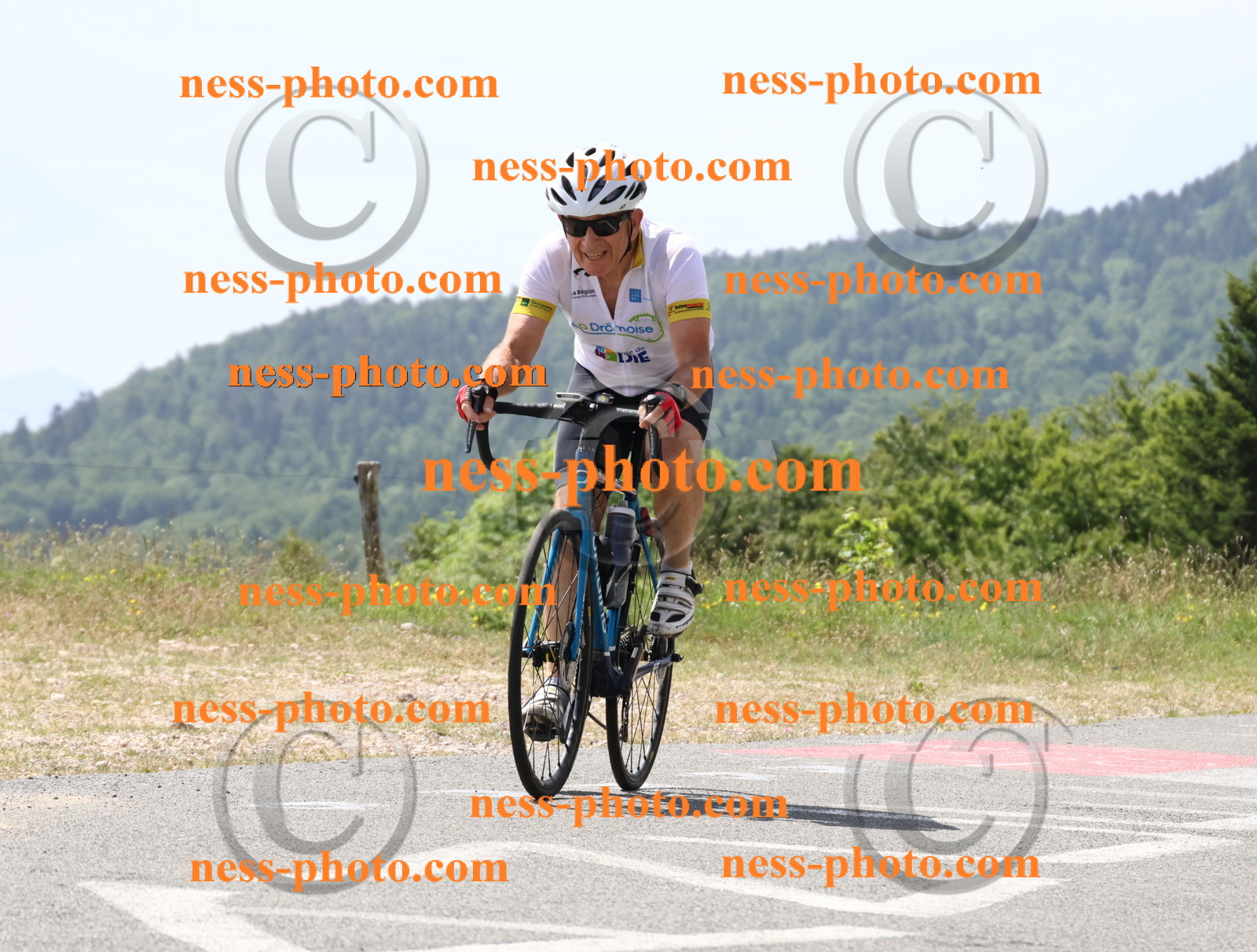 Col du grand Colombier (1722).JPG