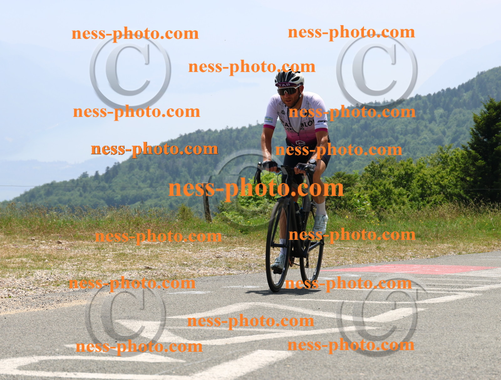 Col du grand Colombier (3016).JPG