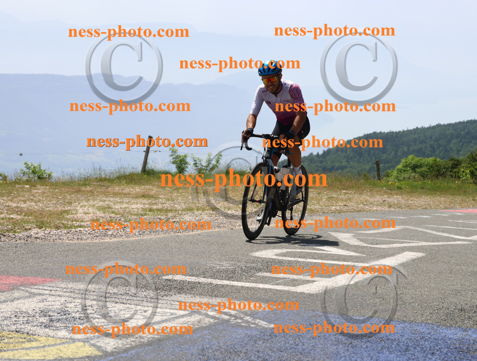 Col du grand Colombier (2225).JPG