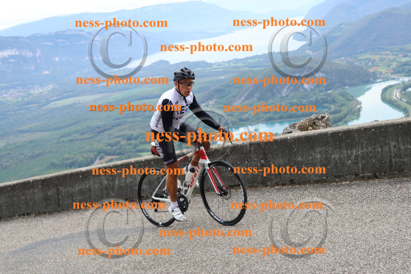 Col du Grand Colombier (852).JPG