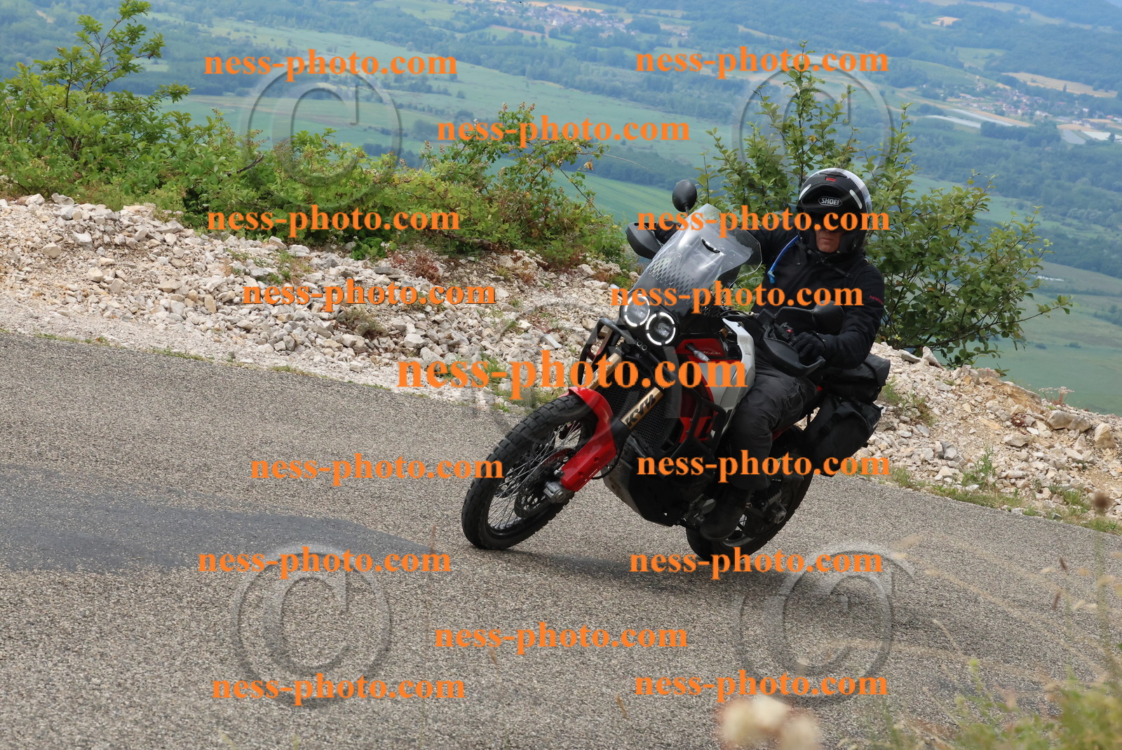 Col du Grand Colombier (36).JPG