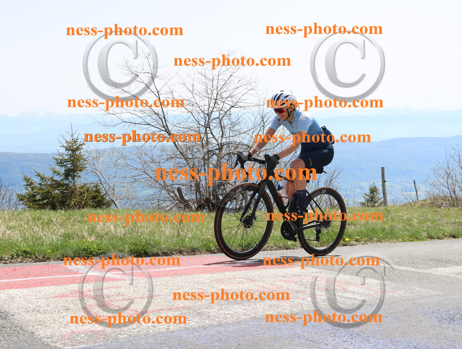 Col du Grand Colombier (196).JPG