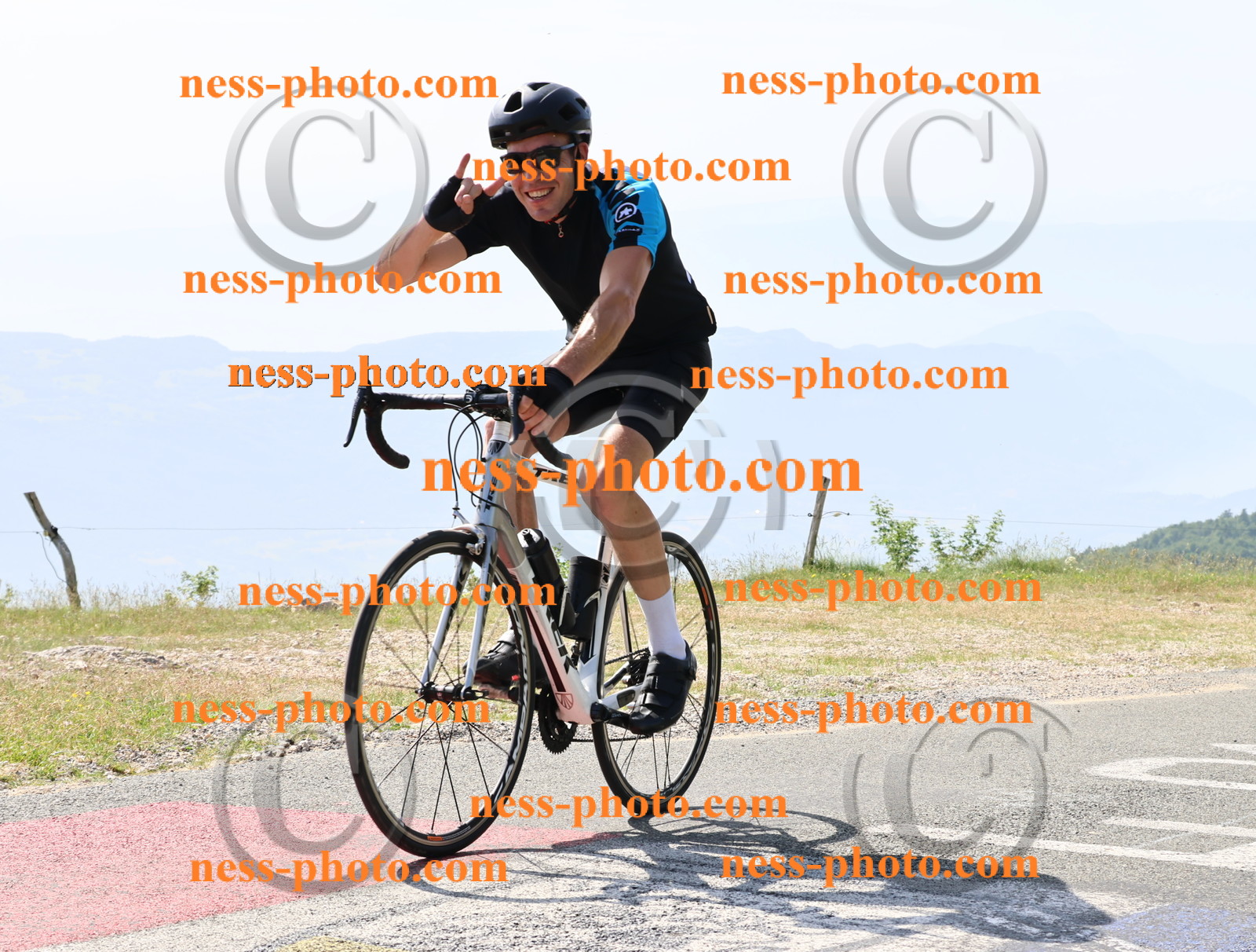 Col du grand Colombier (866).JPG