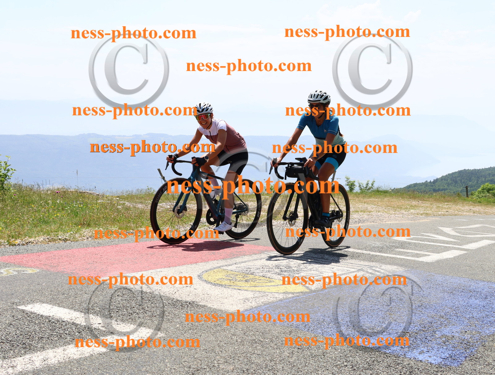 Col du grand Colombier (2699).JPG