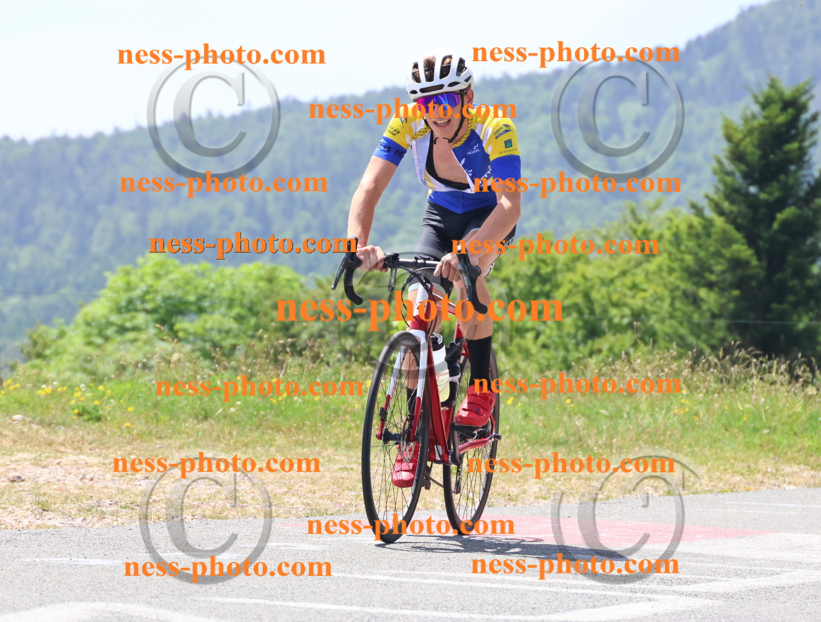 Col du grand Colombier (2360).JPG