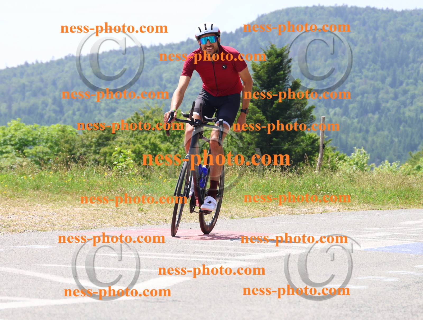 Col du grand Colombier (2214).JPG