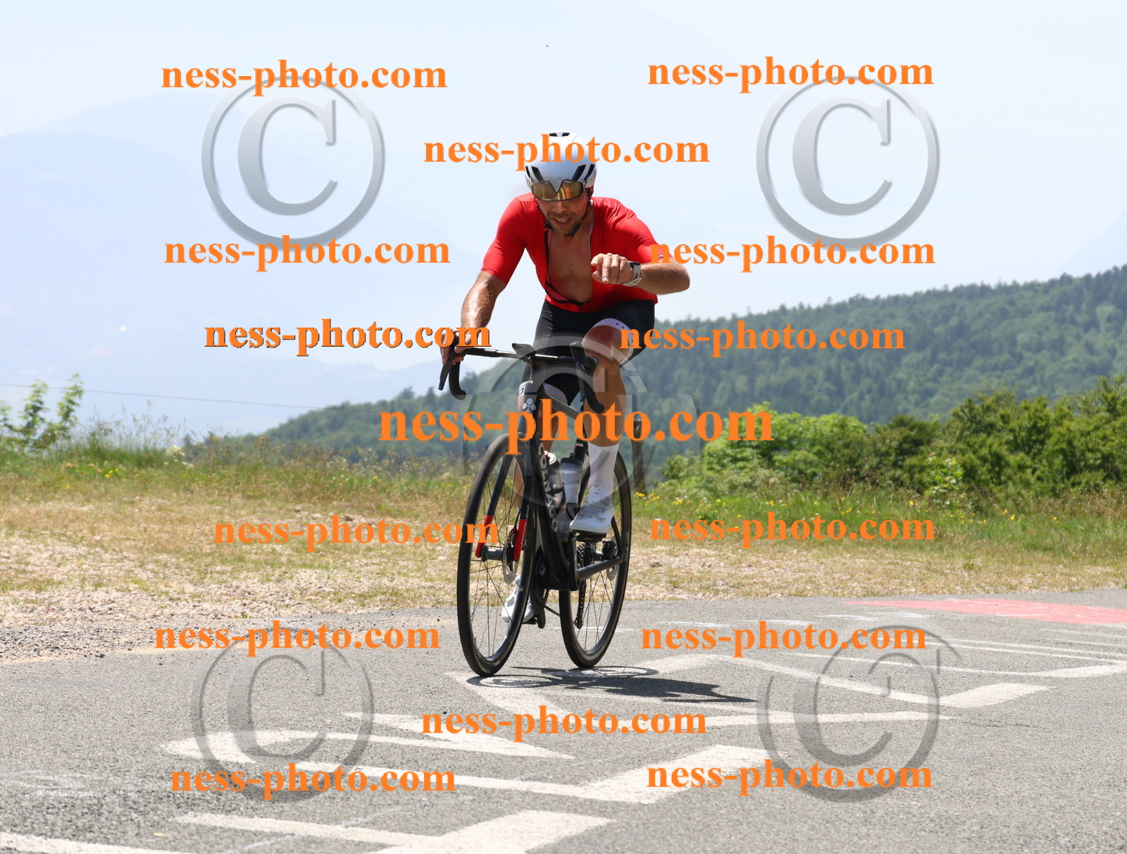 Col du grand Colombier (2523).JPG