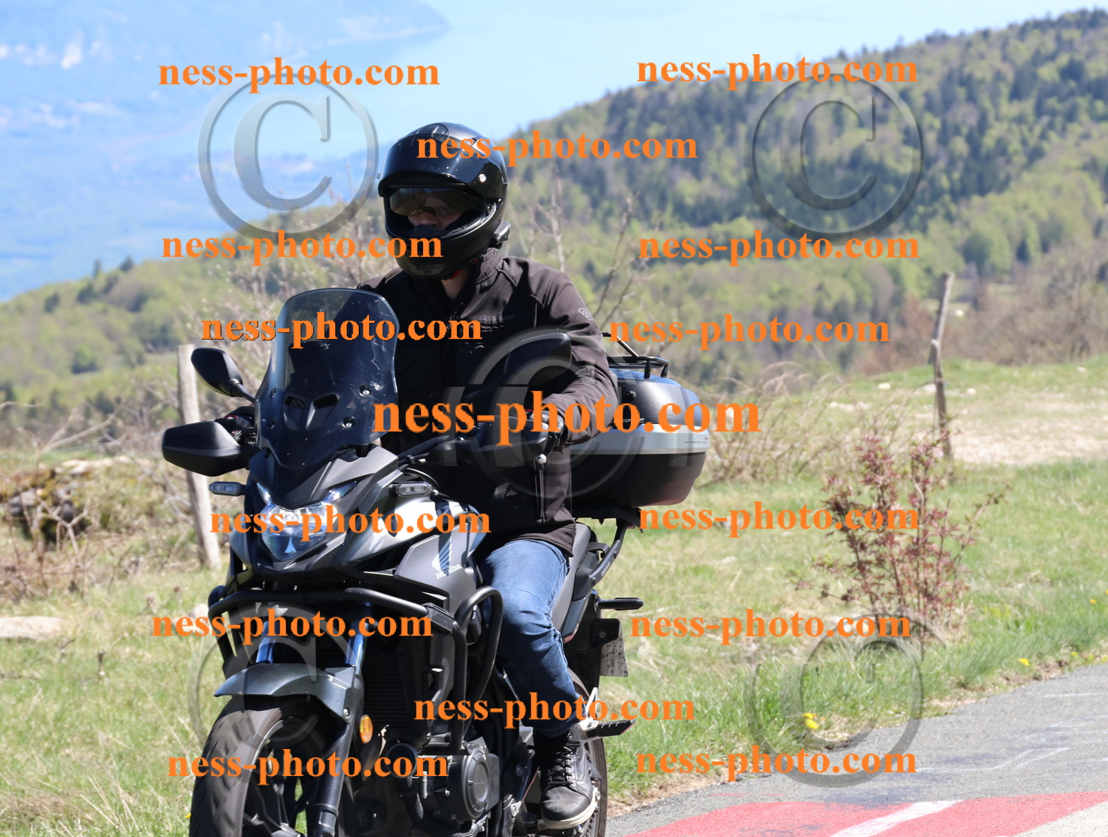 Col du Grand Colombier (261).JPG