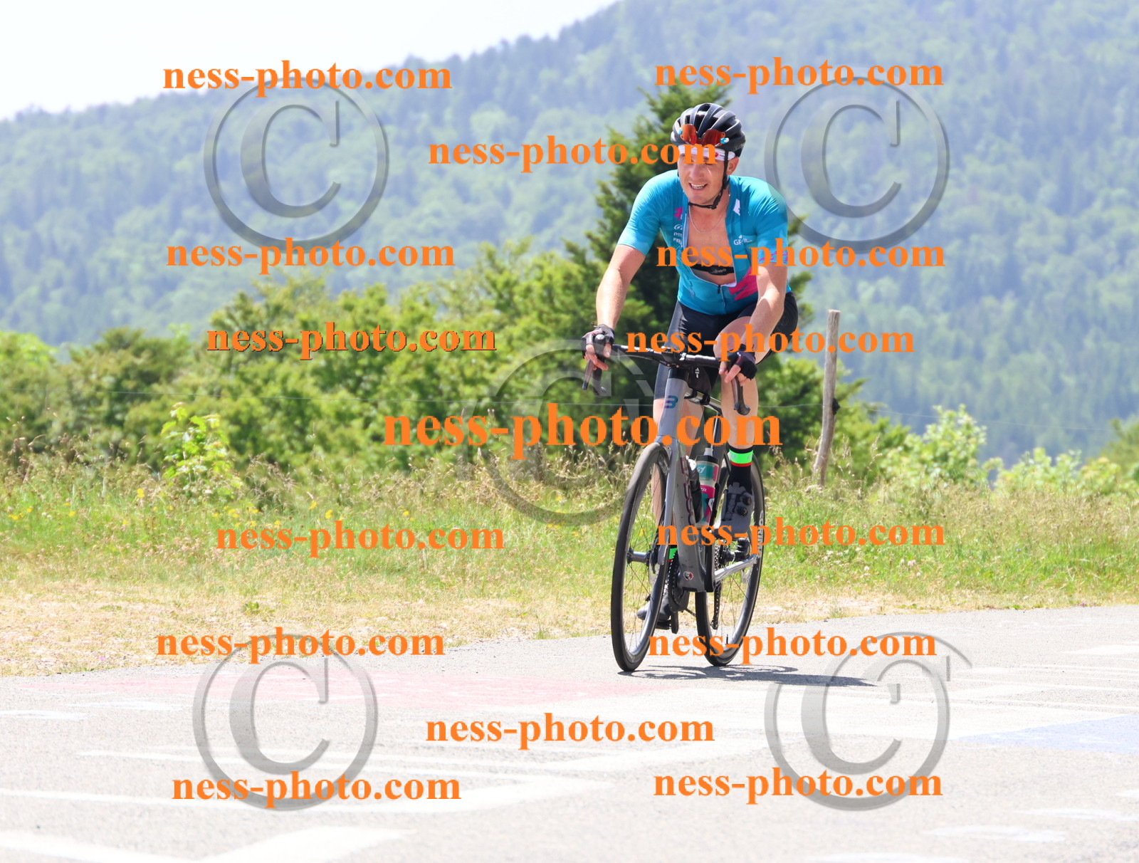 Col du grand Colombier (2634).JPG