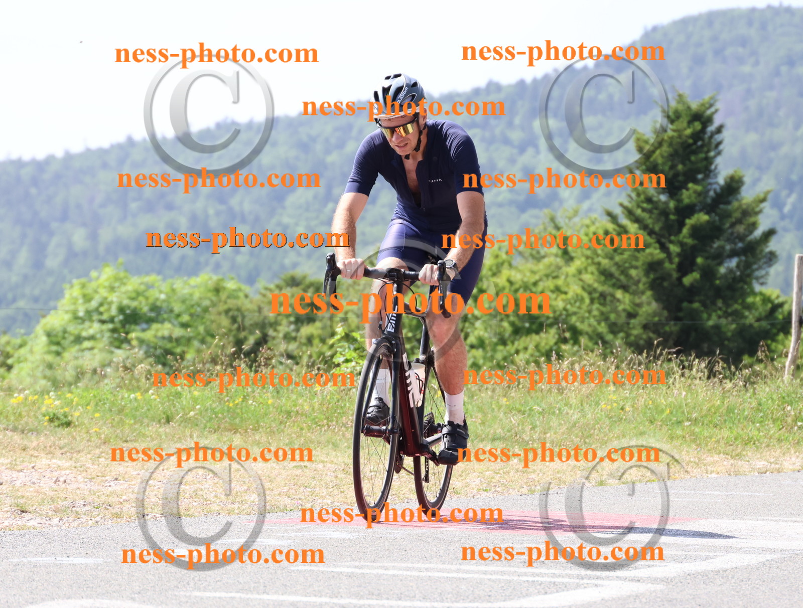 Col du grand Colombier (1100).JPG