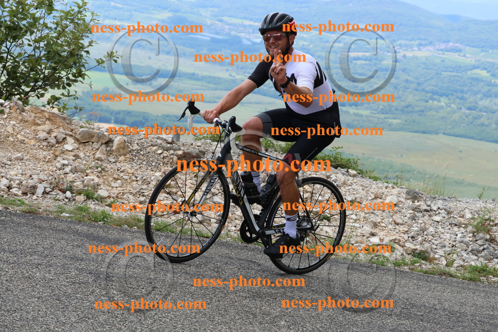 Col du Grand Colombier (276).JPG