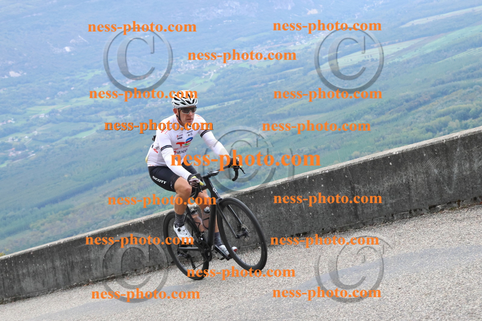 Col du Grand Colombier (62).JPG