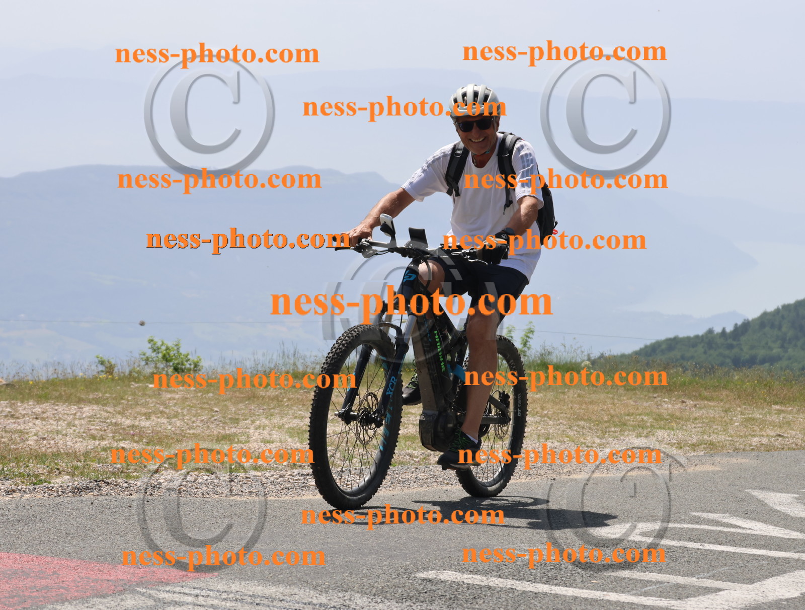 Col du grand Colombier (2210).JPG