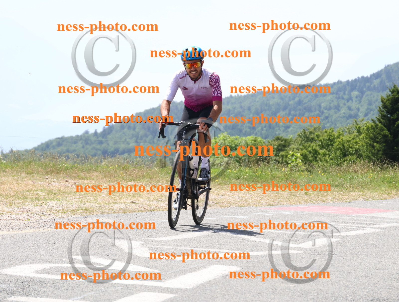 Col du grand Colombier (2224).JPG