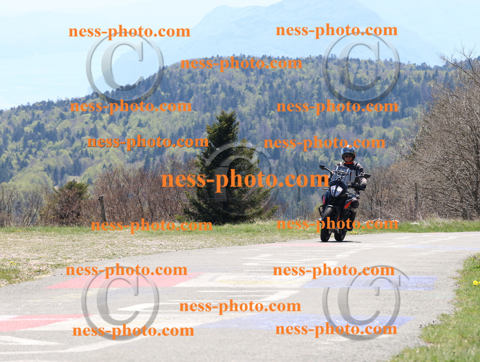 Col du Grand Colombier (102).JPG