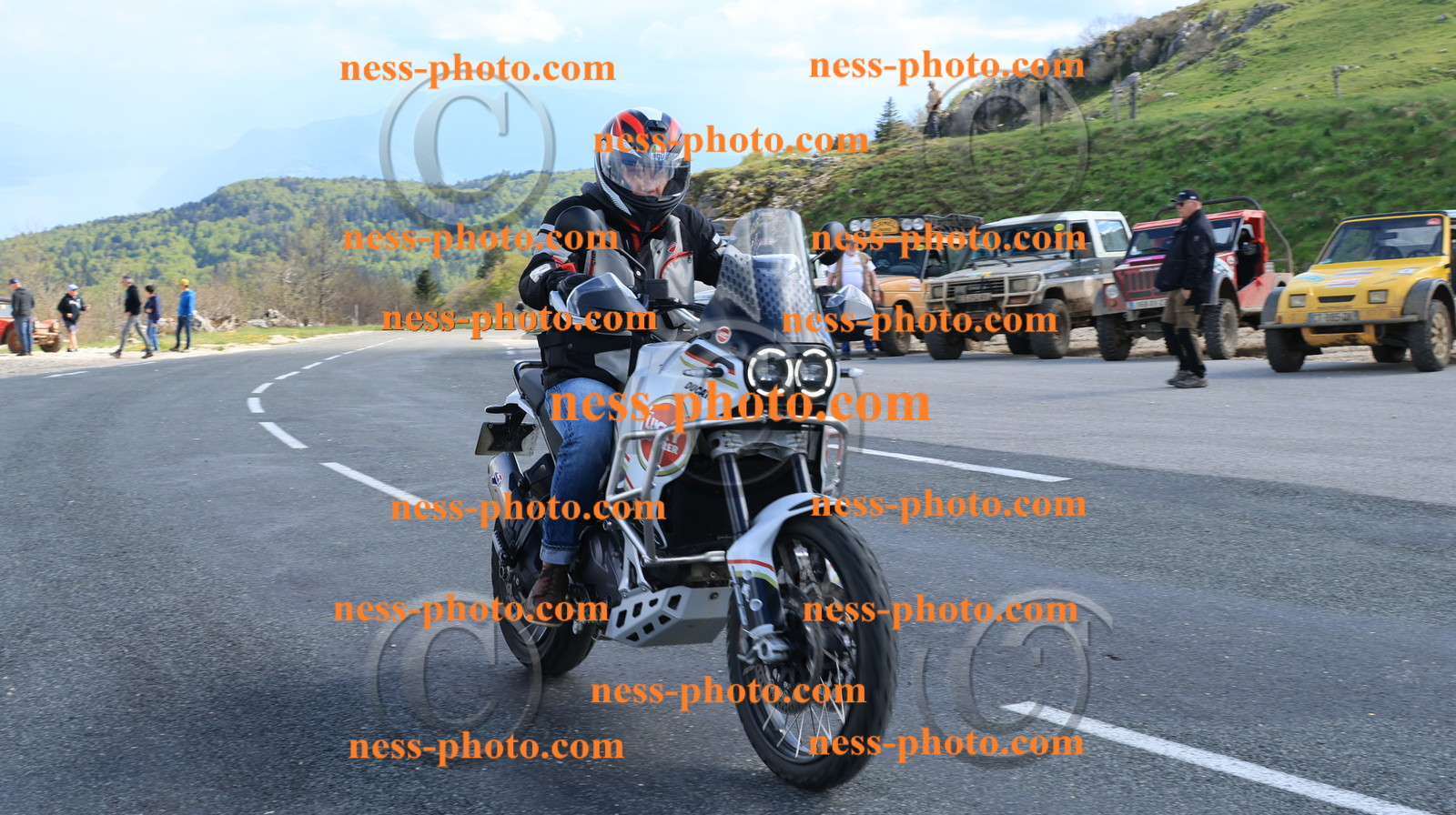 Col du Grand Colombier (252).JPG