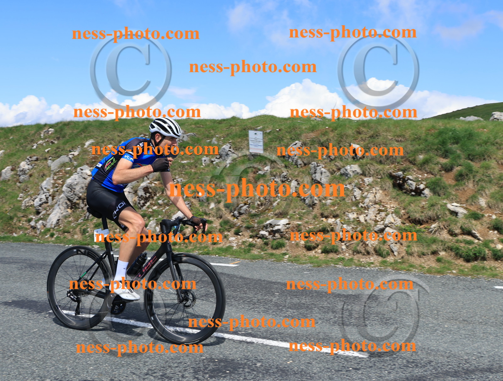 Col du Grand Colombier (1544).JPG