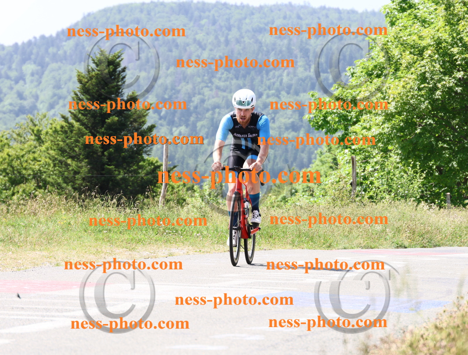 Col du grand Colombier (1562).JPG