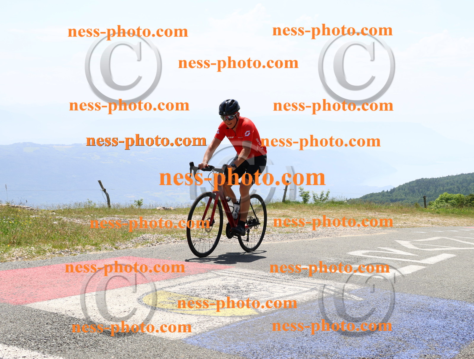 Col du grand Colombier (2708).JPG