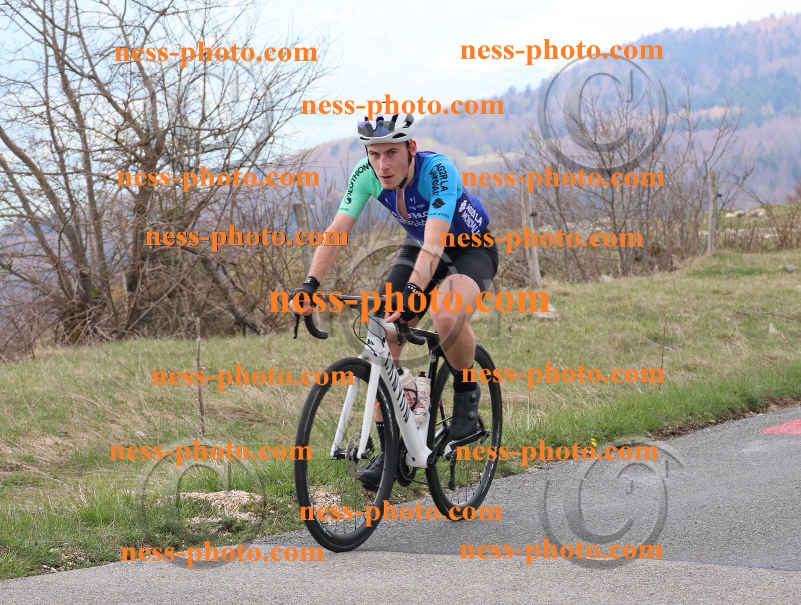 Col du Grand Colombier (136).JPG